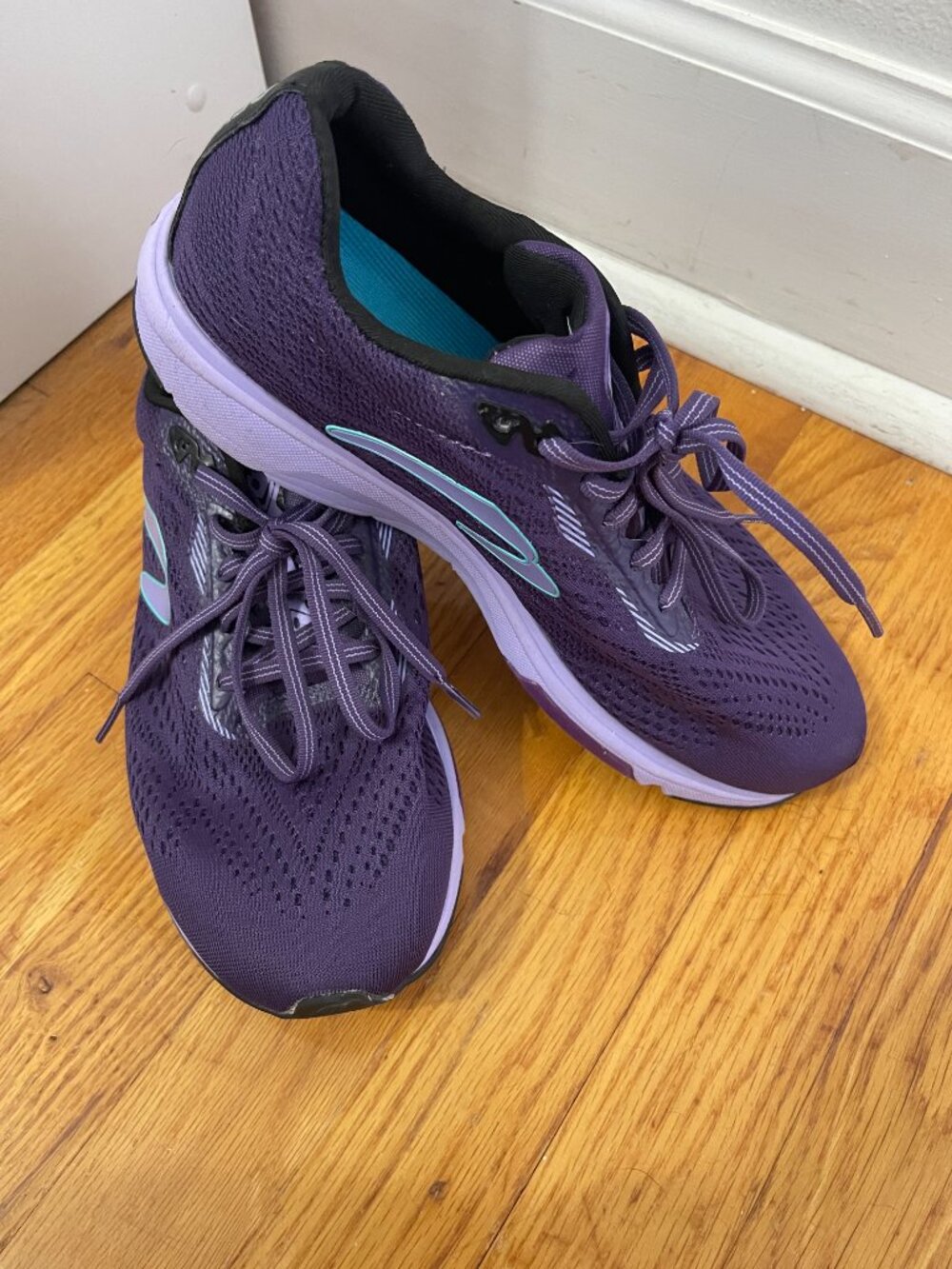 Newton Gravity Running Shoes - 9.5 Womens